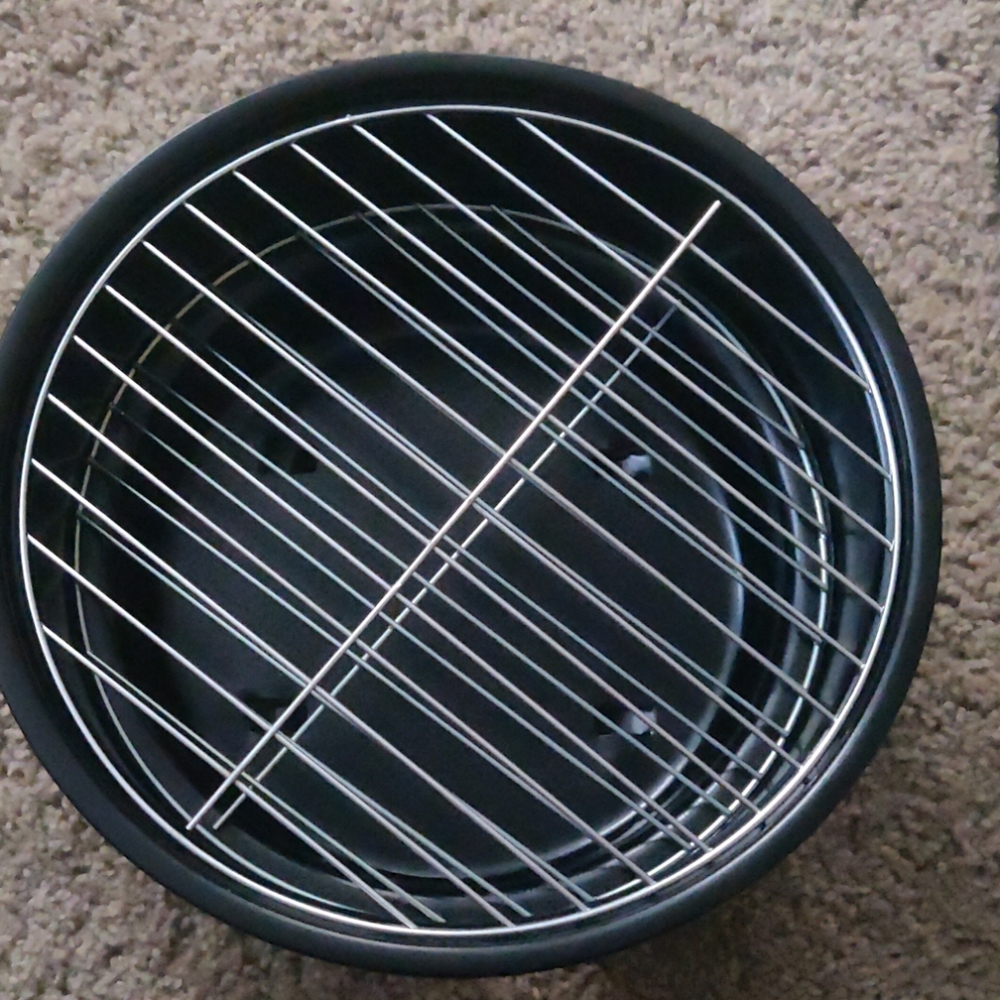 Portable bbq - Picture 2 of 7